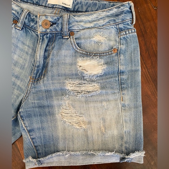 Garage Girlfriend Denim Shorts Distressed Size S - Picture 2 of 11